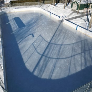 patinoire-parc-bibeau-2 (credit kim rancourt).jpg